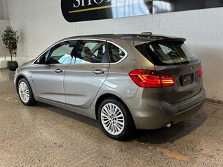 2017 BMW 225xe - Thumbnail