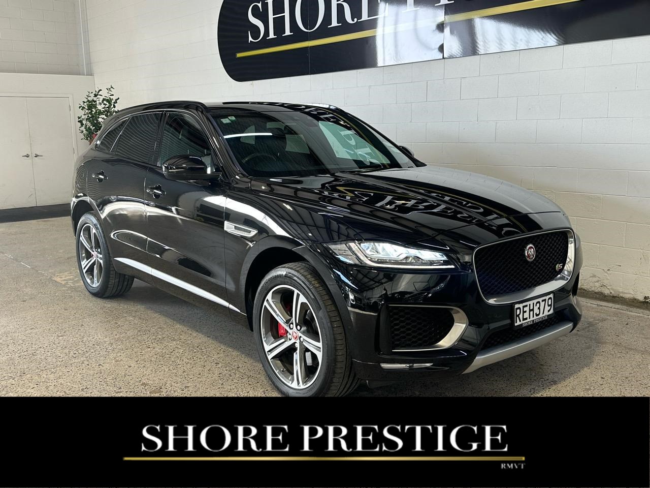 2016 Jaguar F-Pace