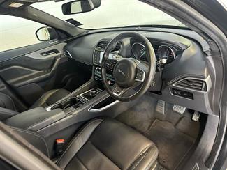 2016 Jaguar F-Pace - Thumbnail