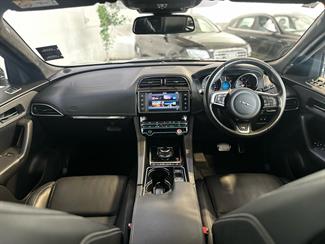 2016 Jaguar F-Pace - Thumbnail