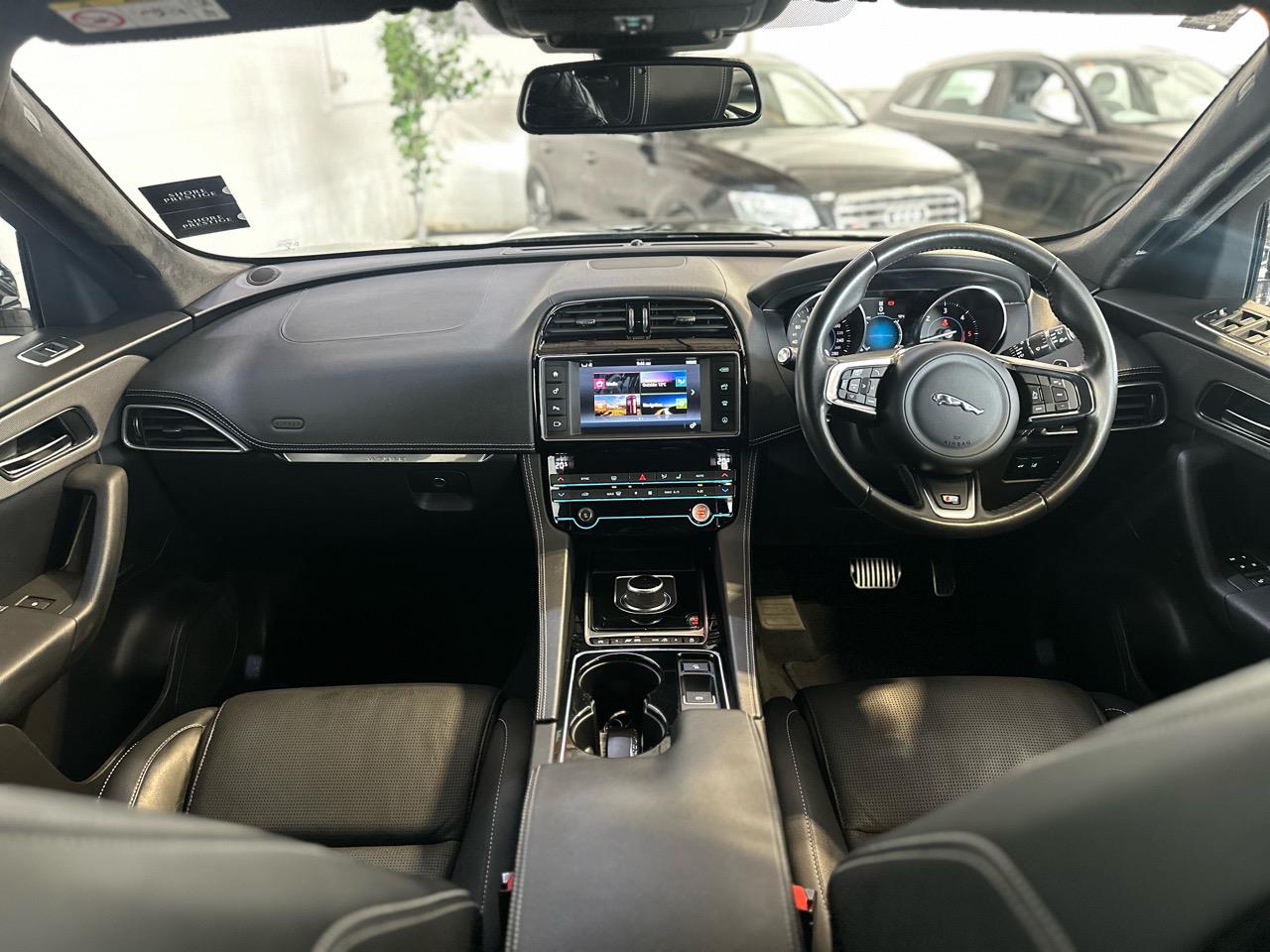 2016 Jaguar F-Pace