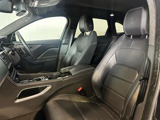 2016 Jaguar F-Pace - Thumbnail