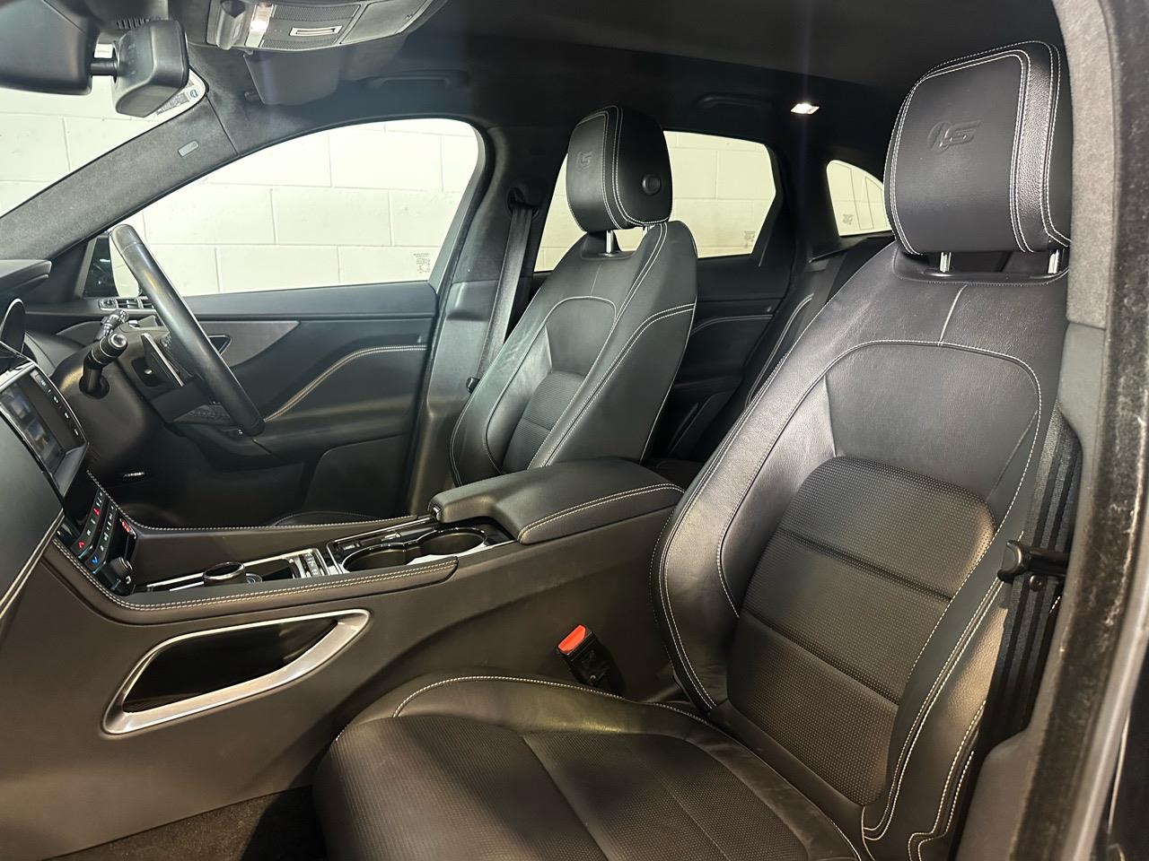 2016 Jaguar F-Pace