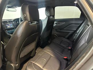 2016 Jaguar F-Pace - Thumbnail