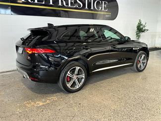 2016 Jaguar F-Pace - Thumbnail