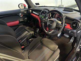 2018 Mini Cooper - Thumbnail