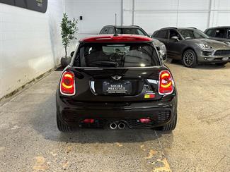 2018 Mini Cooper - Thumbnail