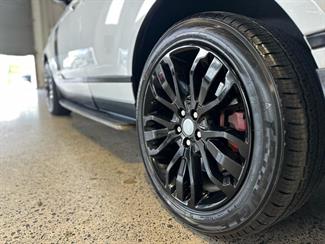 2014 Land Rover Range Rover - Thumbnail