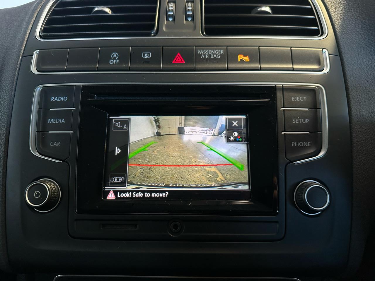 2017 Volkswagen Polo