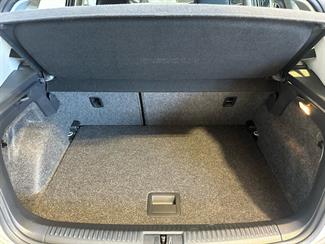 2017 Volkswagen Polo - Thumbnail