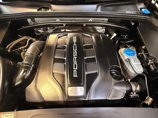 2017 Porsche Macan - Thumbnail