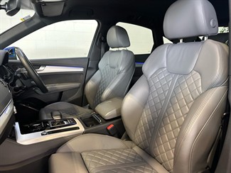 2022 Audi Q5 - Thumbnail