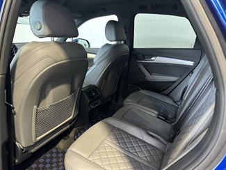 2022 Audi Q5 - Thumbnail