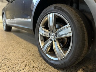 2018 Volkswagen Tiguan Allspace - Thumbnail