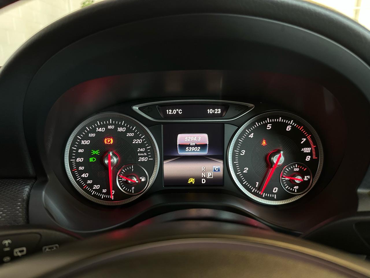 2017 Mercedes-Benz A 180