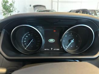 2018 Land Rover Discovery - Thumbnail