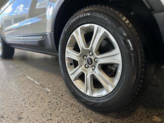 2017 Land Rover Range Rover Evoque - Thumbnail