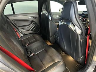 2017 Mercedes-Benz CLA 45 - Thumbnail