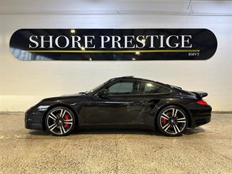 2010 Porsche 911 - Thumbnail