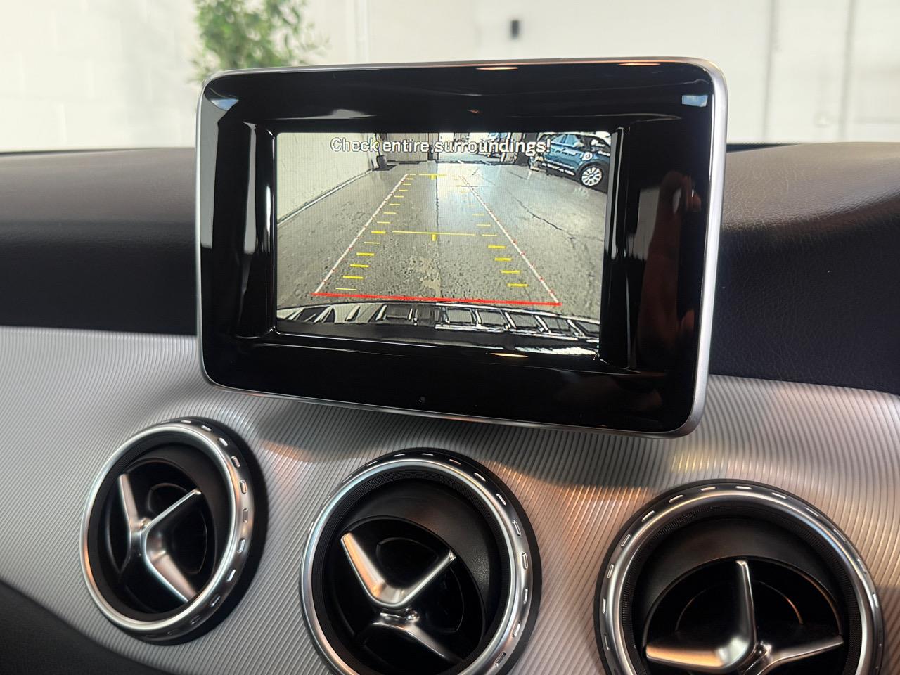 2015 Mercedes-Benz GLA 250