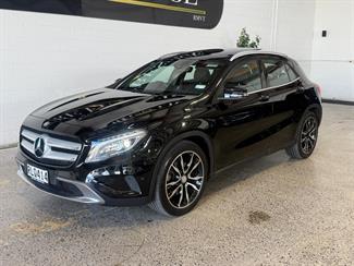 2015 Mercedes-Benz GLA 250 - Thumbnail