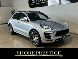 2016 Porsche Macan - Thumbnail