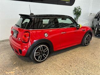 2015 Mini Cooper - Thumbnail