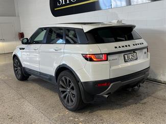 2016 Land Rover Range Rover Evoque - Thumbnail