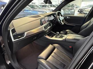 2019 BMW X5 - Thumbnail