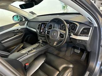 2020 Volvo XC90 - Thumbnail