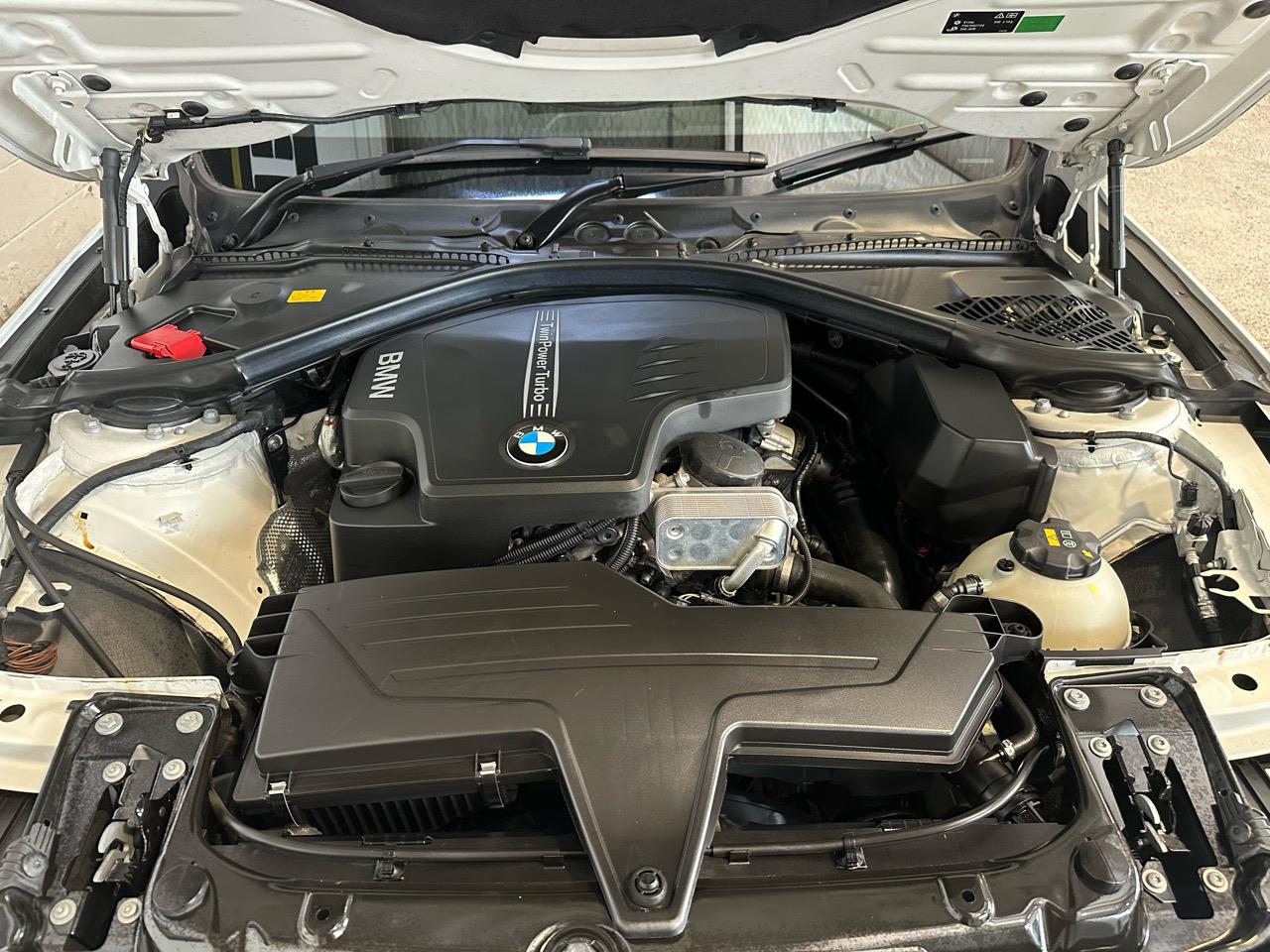 2015 BMW 320i