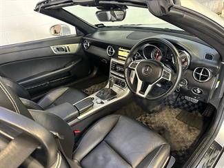 2011 Mercedes-Benz SLK 200 - Thumbnail