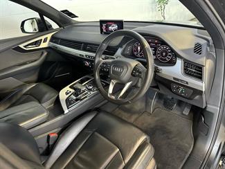 2016 Audi Q7 - Thumbnail