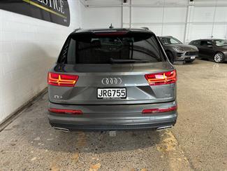 2016 Audi Q7 - Thumbnail
