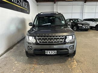 2015 Land Rover Discovery - Thumbnail