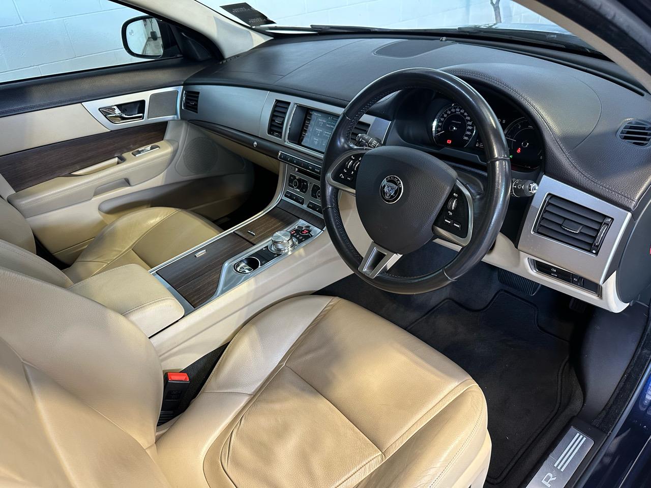 2014 Jaguar XF