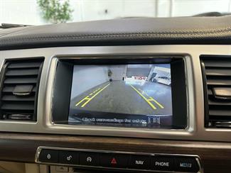 2014 Jaguar XF - Thumbnail