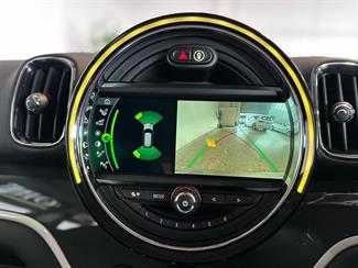 2017 Mini Countryman - Thumbnail