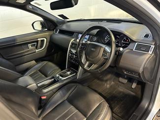 2016 Land Rover Discovery Sport - Thumbnail