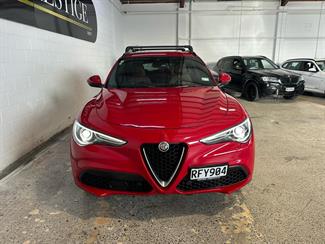 2018 Alfa Romeo Stelvio - Thumbnail