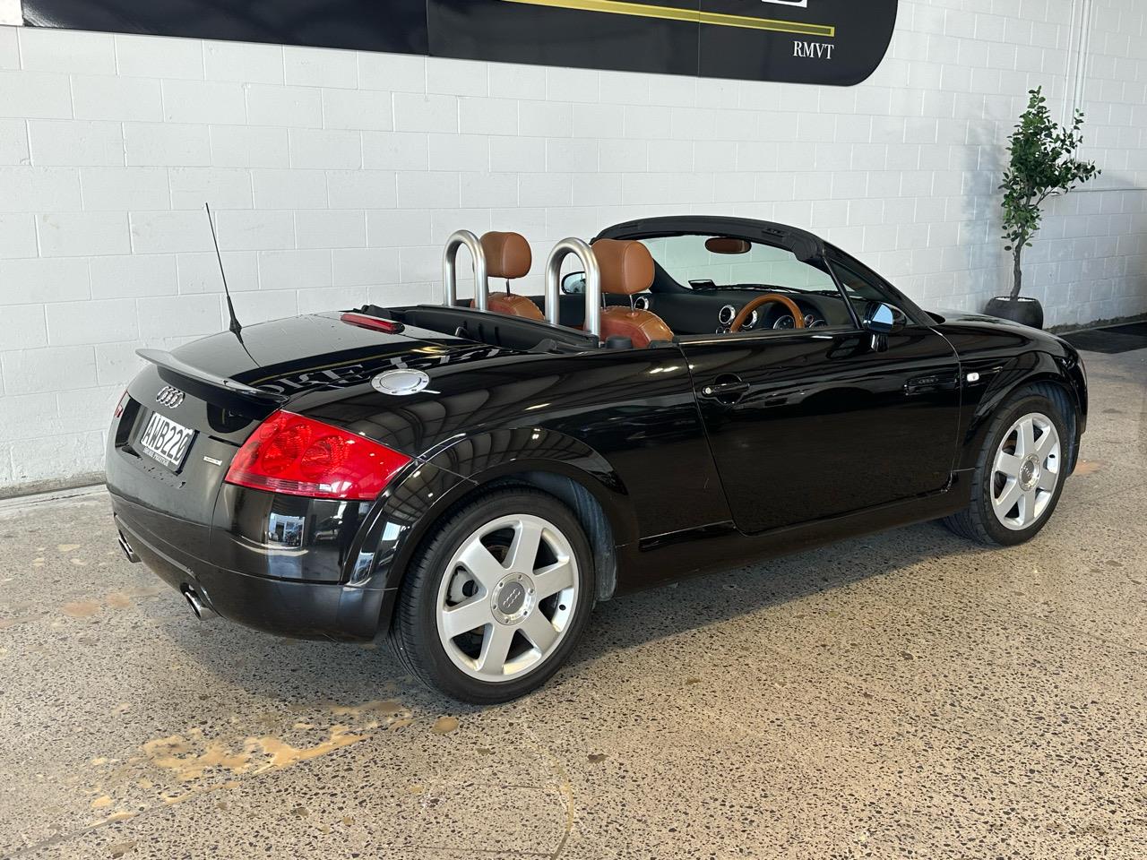 2000 Audi TT