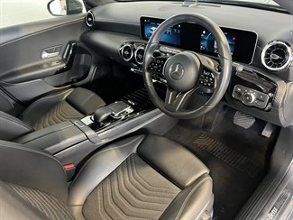 2019 Mercedes-Benz A 180 - Thumbnail