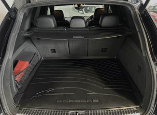 2011 Porsche Cayenne - Thumbnail