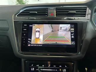 2022 Volkswagen Tiguan - Thumbnail