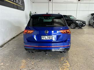 2022 Volkswagen Tiguan - Thumbnail