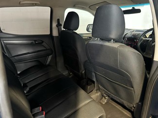 2015 Isuzu D-Max - Thumbnail