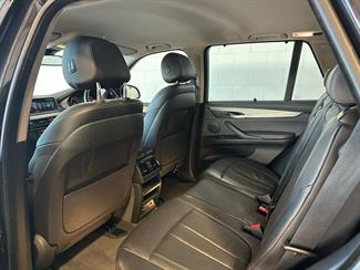 2017 BMW X5 - Thumbnail