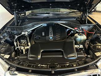 2017 BMW X5 - Thumbnail
