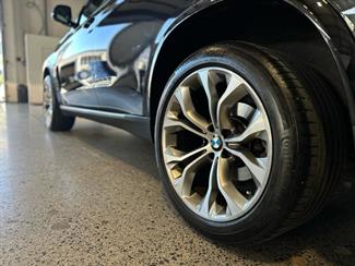 2017 BMW X5 - Thumbnail