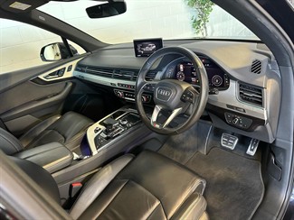 2016 Audi Q7 - Thumbnail